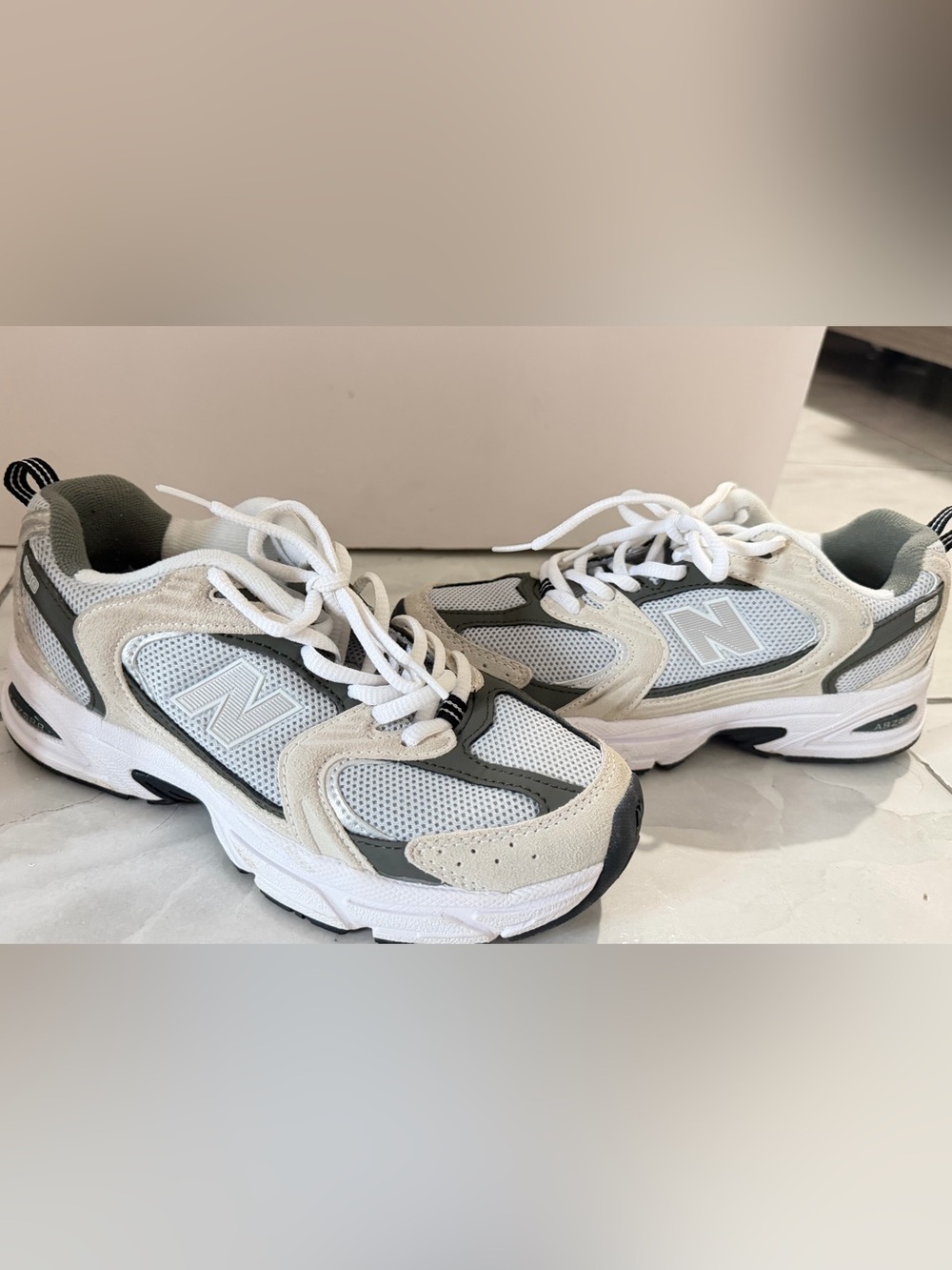New Balance 530 White and Gray Women's Sneakers